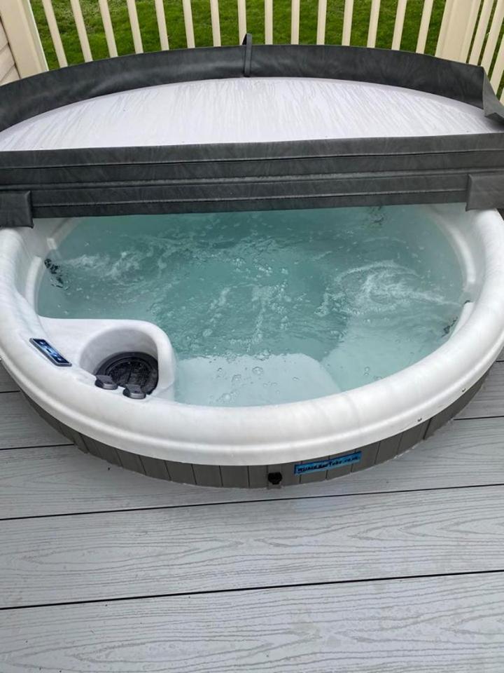 Kingfisher Court 2 Tattershall Lakes With Hot Tub Bagian luar foto
