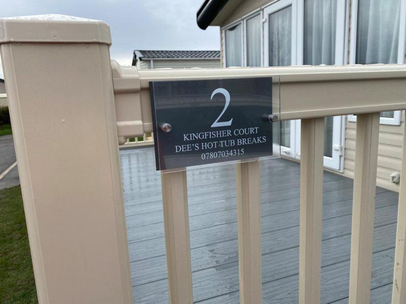 Kingfisher Court 2 Tattershall Lakes With Hot Tub Bagian luar foto